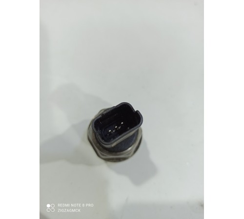 Датчик давления топлива