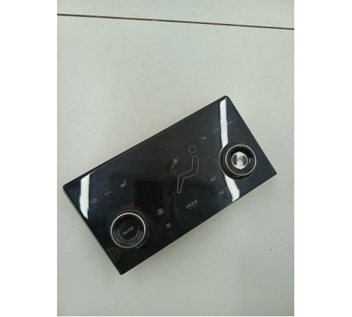 Блок управления климат контролем передний