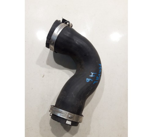 Патрубок интеркулера