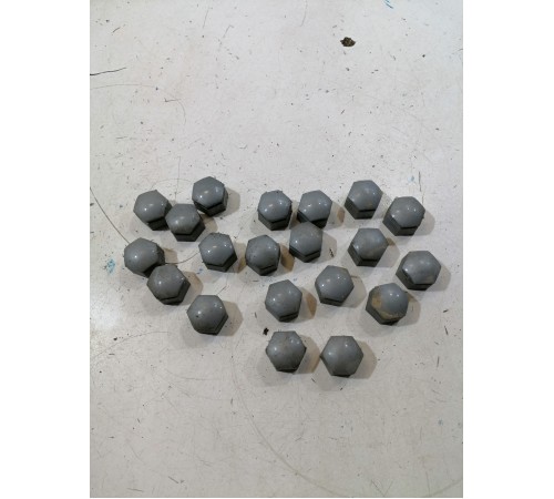 Комплект колёсных колпачков 20шт