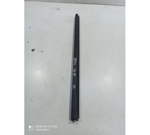 Уплотнитель стекла (задний левый внутренний)