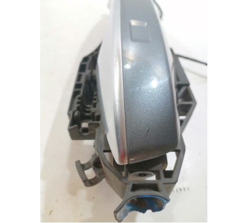 Ручка двери передняя правая