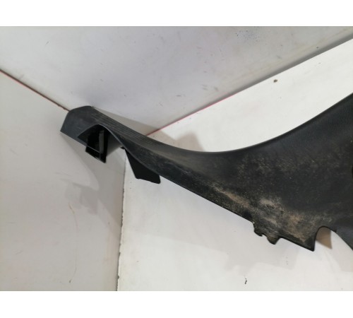 Обшивка стойки задняя правая