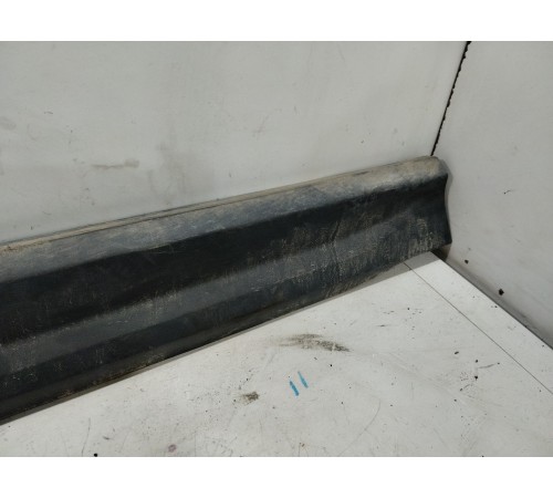 Накладка двери передняя левая