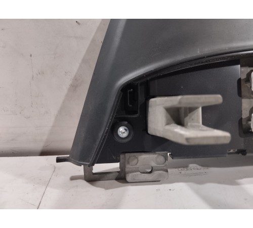 Центральный информационный дисплей (монитор)