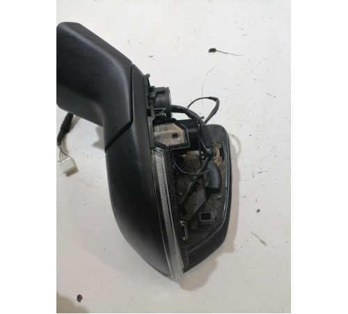 Зеркало заднего вида боковое левое