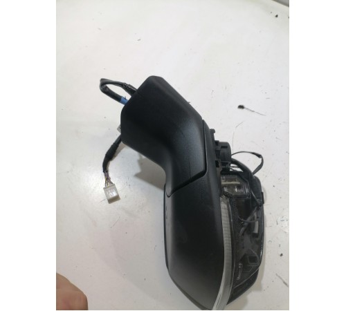 Зеркало заднего вида боковое левое