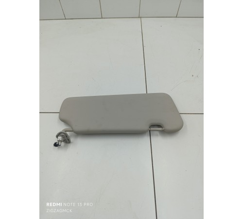 Козырек солнцезащитный левый