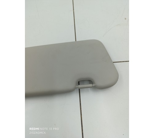 Козырек солнцезащитный левый