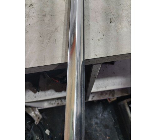 Уплотнитель стекла (задний правый наружный)