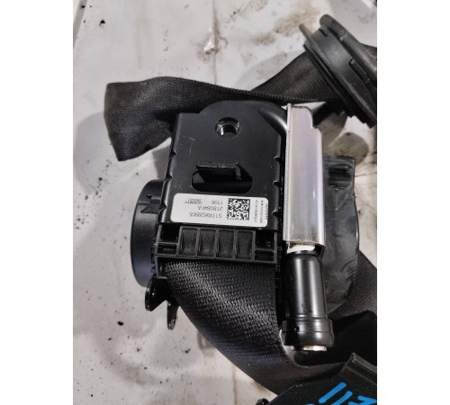 Ремень безопасности передний левый