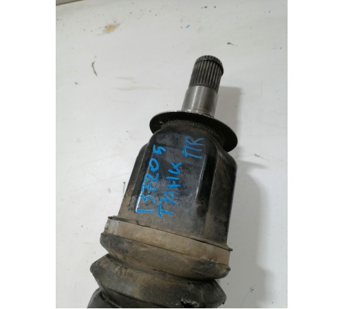 Привод (полуось) передний правый