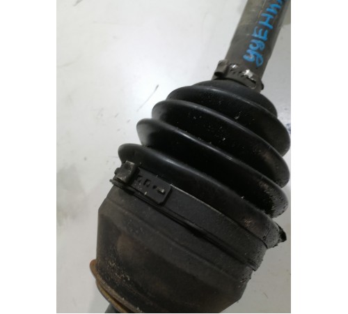 Привод (полуось) передний правый