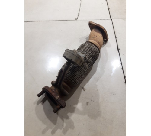 Приемная труба глушителя