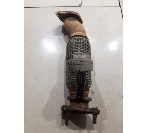 Приемная труба глушителя